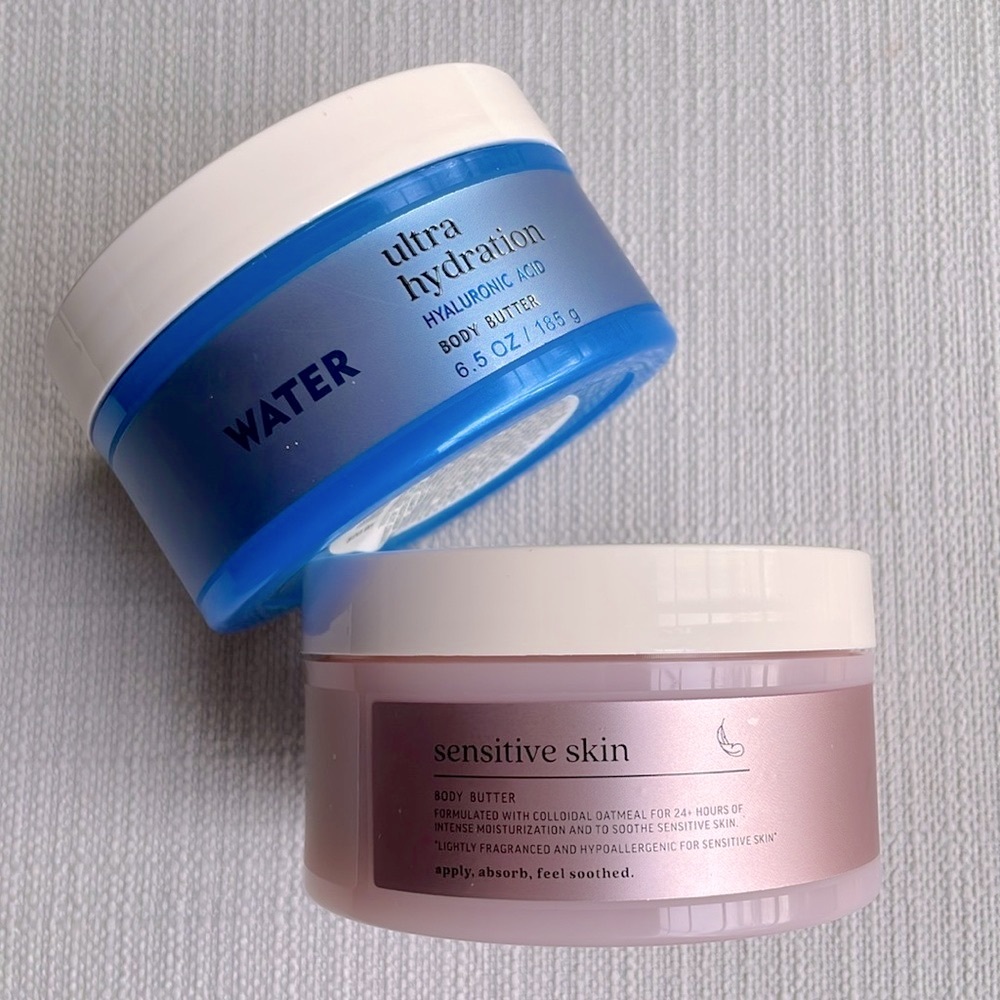 BBW Sensitive Skin Colloidal Oatmeal + water ultra hydration Body Butter